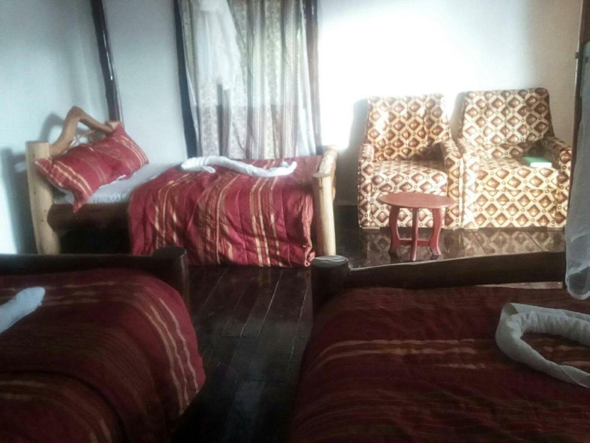 Ruhija Community Rest Camp Bed & Breakfast Kabale Exterior photo